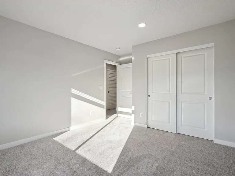 6201-6455 SE Quail Park Ln — Photo 33