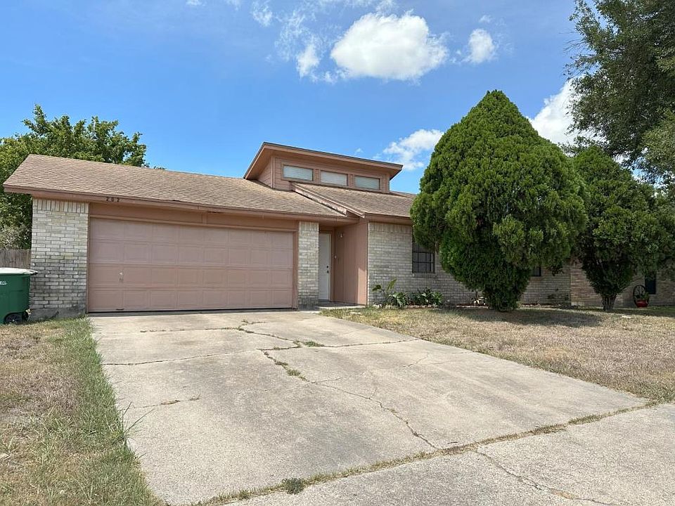 1st image of 202 Monterrey Dr