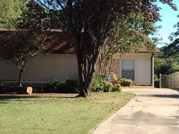 very private nice clean duplex