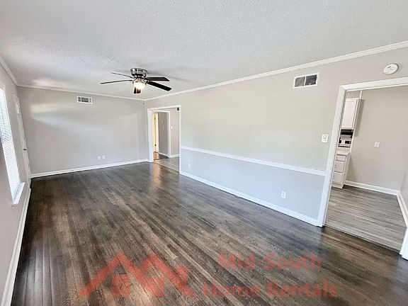 4th image of 1587 Haywood Ave