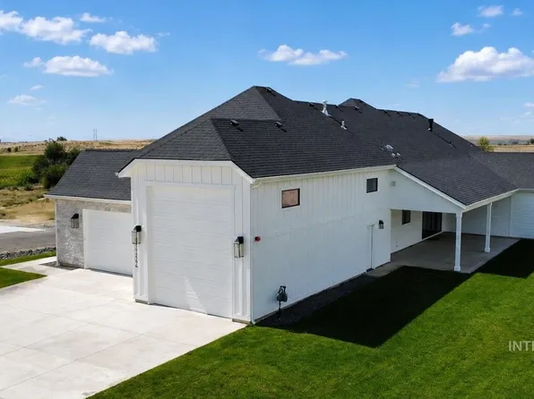 17244 Triple Crown Pl, Caldwell, ID 83607