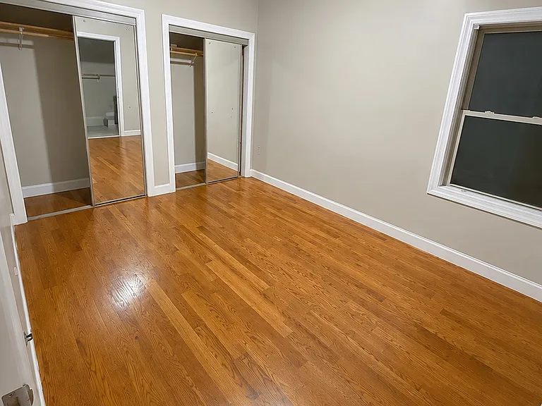 106 Irving St #2 — Photo 6