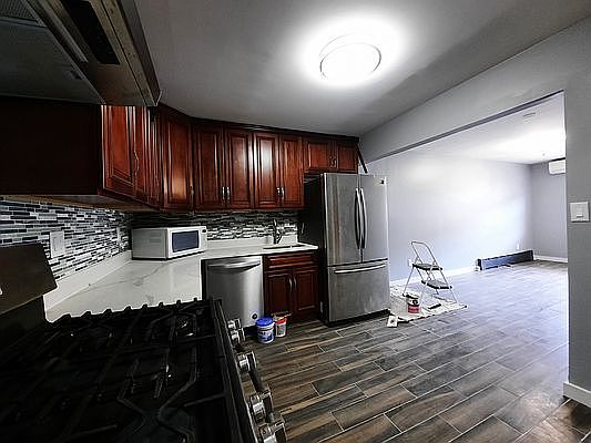 2nd image of 24-20 31st St #A1