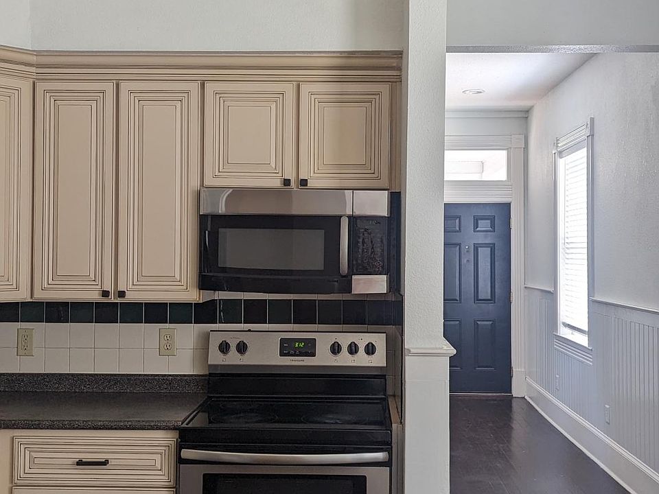 614 E St Savannah, GA, 31401 Apartments for Rent Zillow