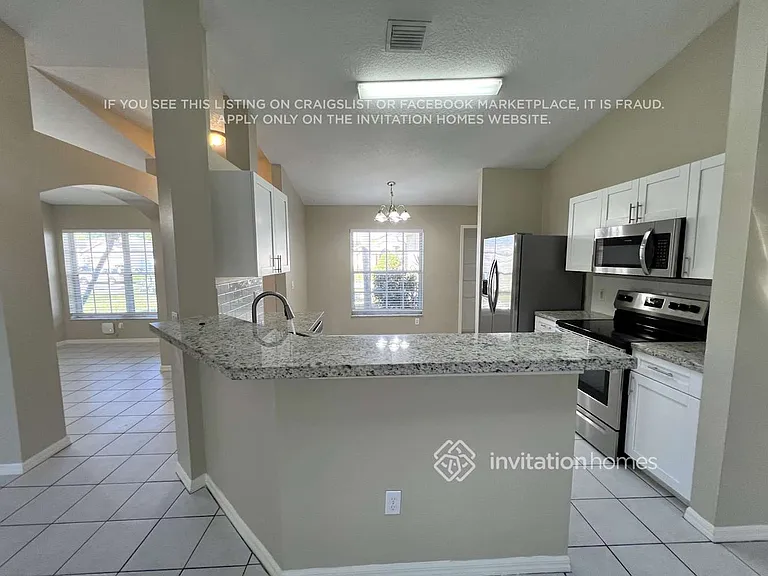 2465 SW Lafayette St — Photo 6