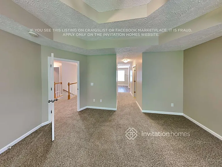 6975 Calderwood Dr — Photo 10