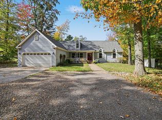 6785 N Hamlin Shoals Ln, Ludington, MI 49431