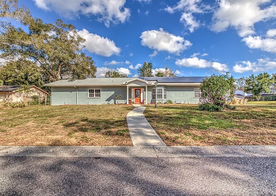 1st image of 11009 Saginaw Dr