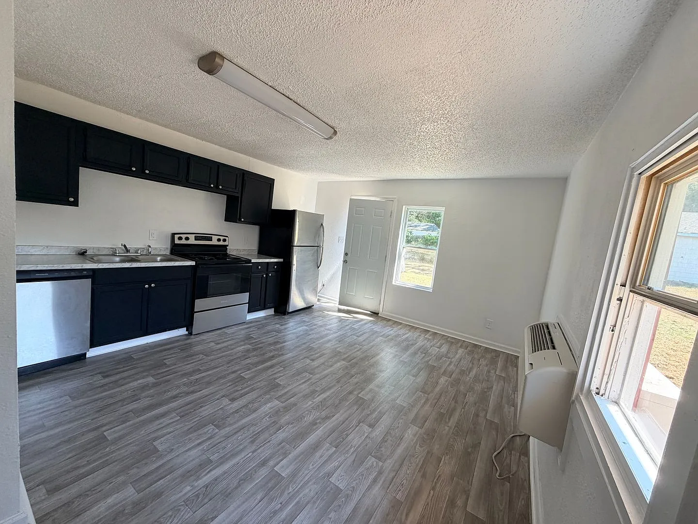 520 S Scenic # 102 — Photo 1