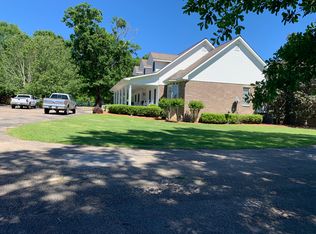 300 Churchwell Rd, Purvis, MS 39475