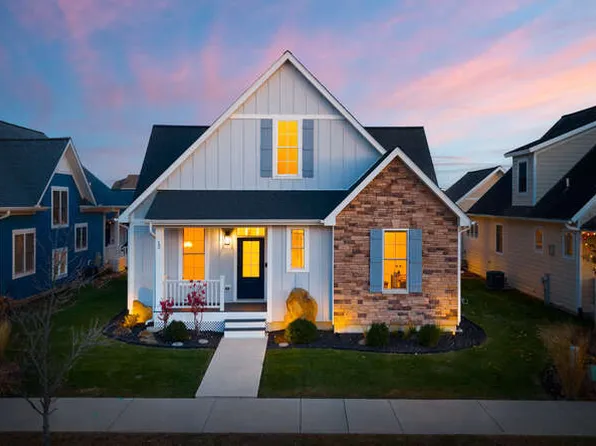 12 Cottage Grn, Ottawa, IL 61350