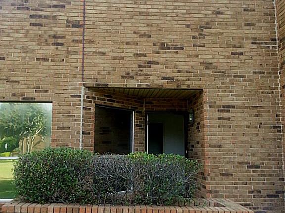 Looking towards the front door from the side.
