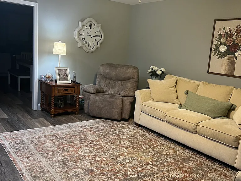 435 Hamlett Dr — Photo 25