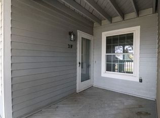 1601 W Swallow Rd APT 2F, Fort Collins, CO 80526