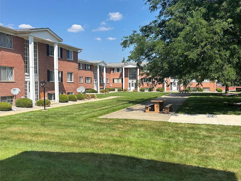 1st image of 8171 Denwood Dr #K3