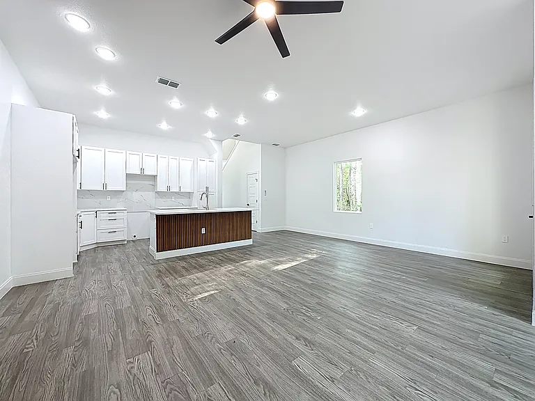 8912 Hogan Rd — Photo 19