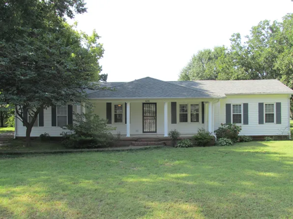 426 Stevens Rd, Bolivar, TN 38008
