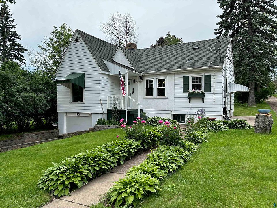 1st image of 909 N 49th Ave E