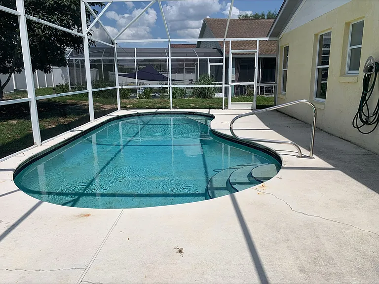 7817 Laurel Oak Ln — Photo 24
