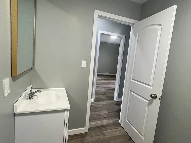 57 Waller St #2 — Photo 5