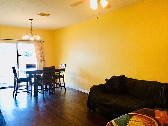 5th image of 1561 Deer Tree Ln