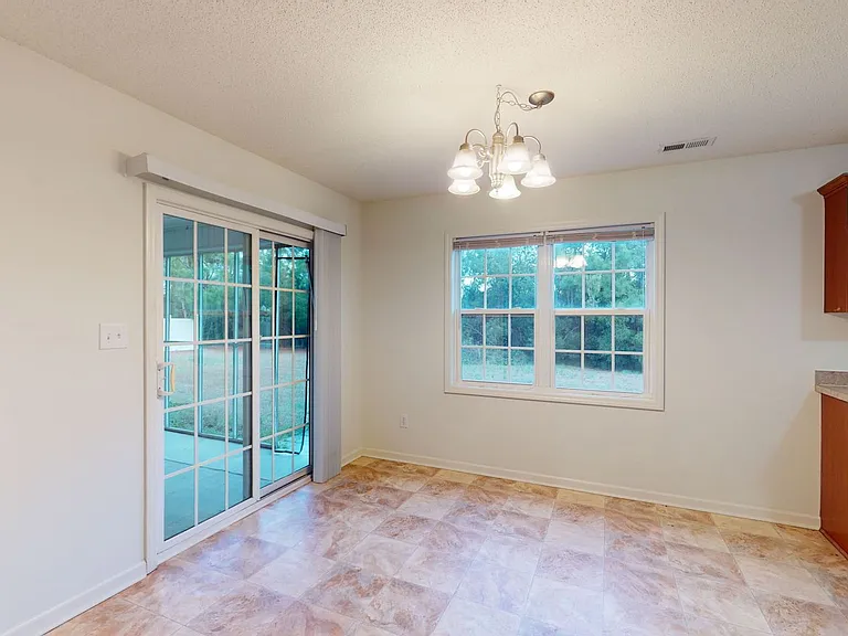 252 Smallwood Rd — Photo 14