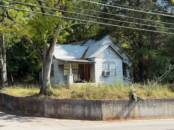600 E Cumberland St, Albany, KY 42602