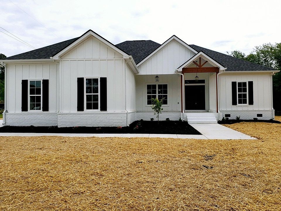 1st image of 114 Cunningham Ln