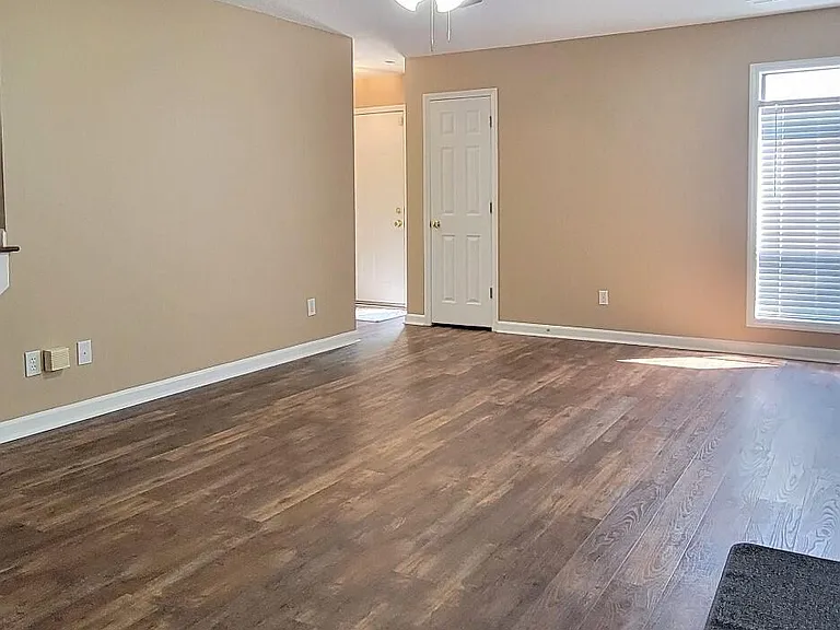 105 Sunshine Ln #A — Photo 5