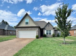 8148 Maywood Dr, Olive Branch, MS 38654