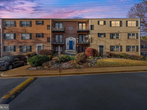 5931 Quantrell Ave APT 304, Alexandria, VA 22312