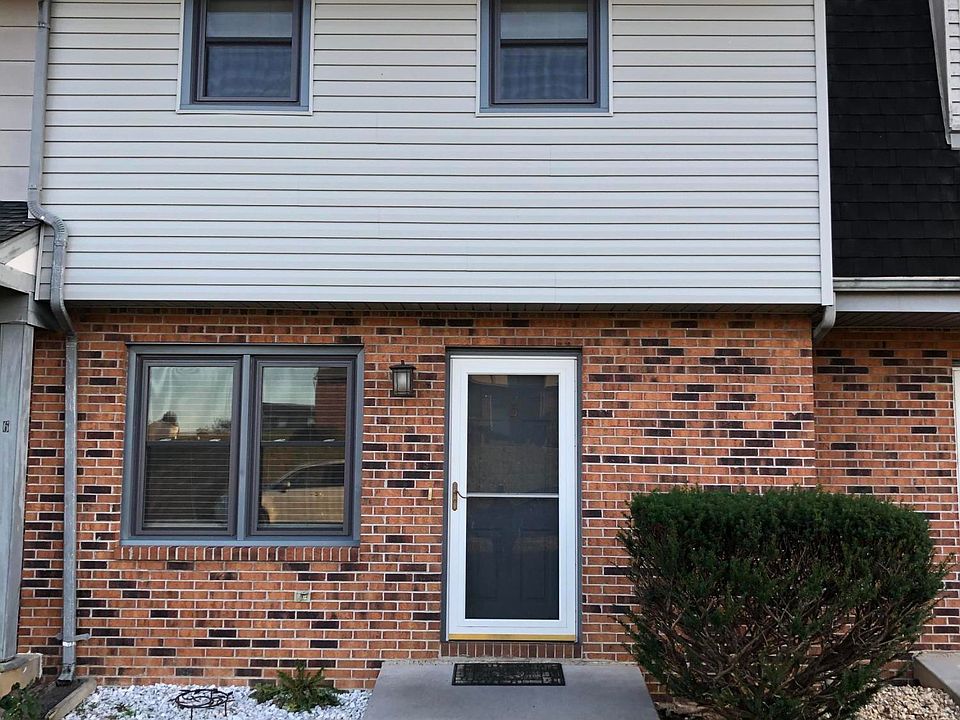 1st image of 188 Oakcrest Cir