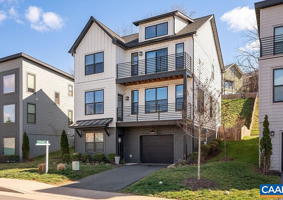 1st image of 1011 Stonehenge Avenue Ext