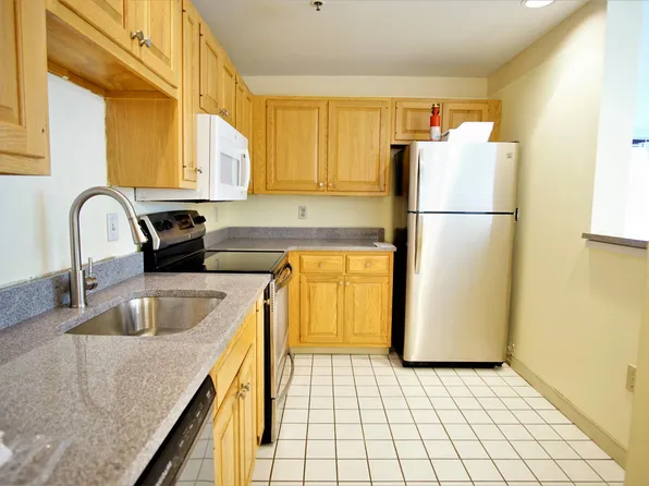 350 Revere Beach Blvd #2S, Revere, MA 02151