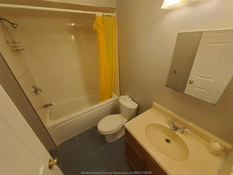 679 Piche St #U1 — Photo 8