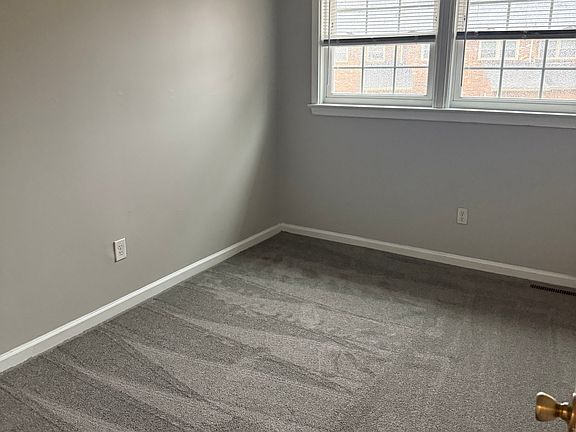 4th image of 398 Circuit Ln Unit D