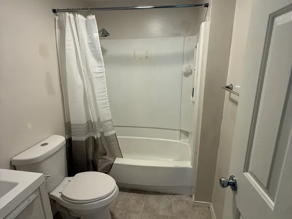 (undisclosed Address), Covington, KY 41011
