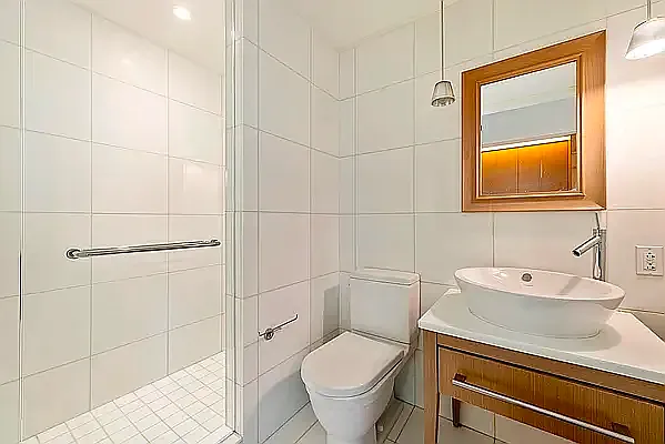 340 E 23rd St #10B — Photo 4