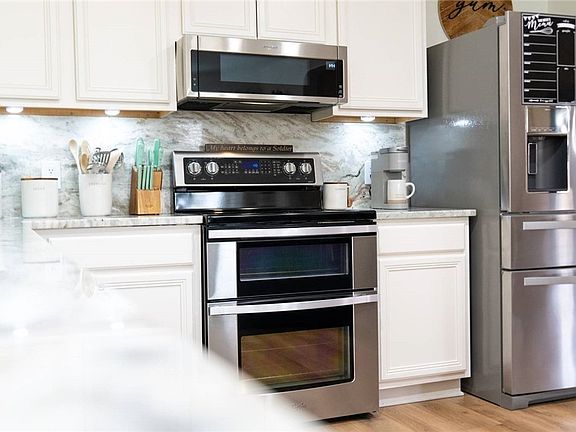3rd image of 8606 Sage Meadow Dr