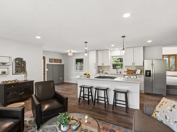 305 Trilane Cir, Nya, MN 55397