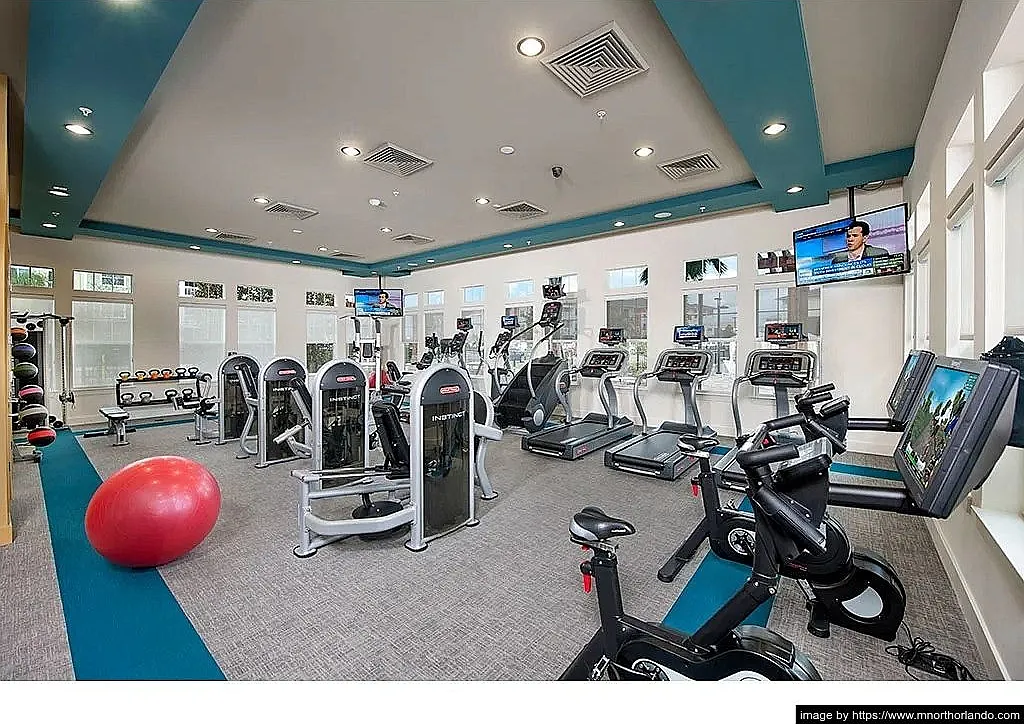1 bed, 1.0 bath, 764 sqft, $1,545 — Photo 3