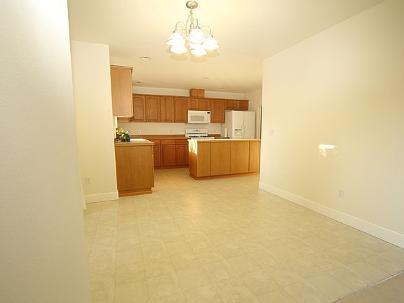 5th image of 26719 19th Ave S