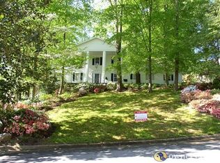 1095 Old Woodbine Rd, Sandy Springs, GA 30319