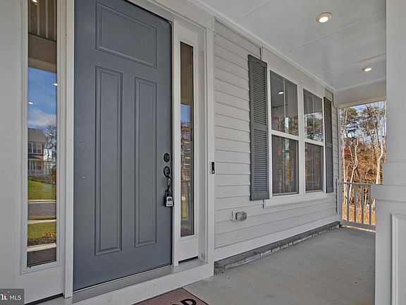 4th image of 5718 Charlies Way