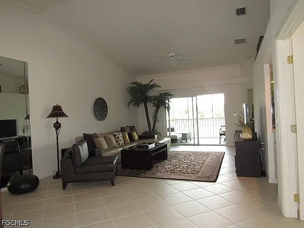 10537 Washingtonia Palm Way #4126 — Photo 7