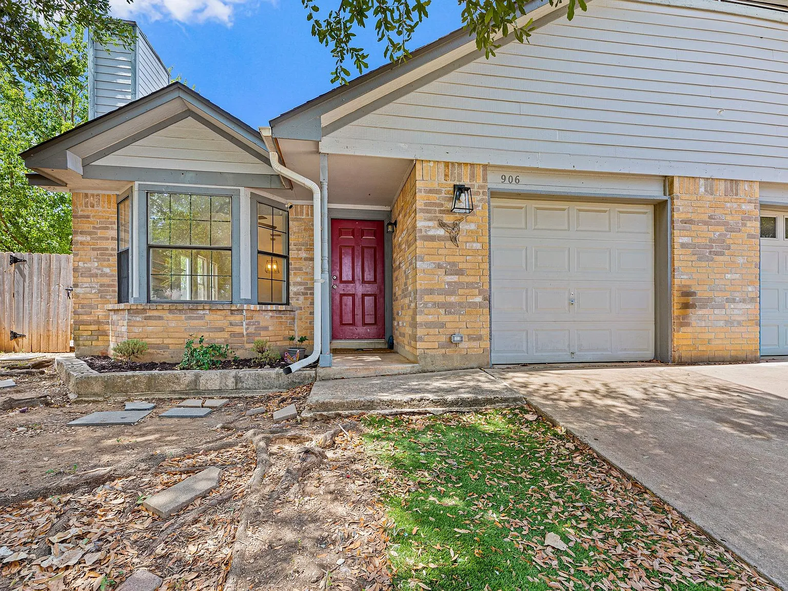 3 bed, 2.0 bath, 2178 sqft, $1,750 — Photo 3