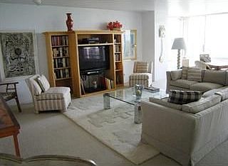 1st image of 1 Claridge Dr APT 708
