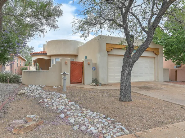 7405 Via Tranquilo SW, Albuquerque, NM 87121