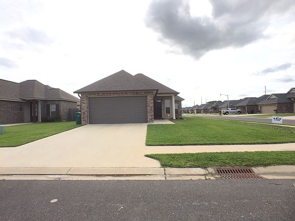 3rd image of 115 Canton Ct