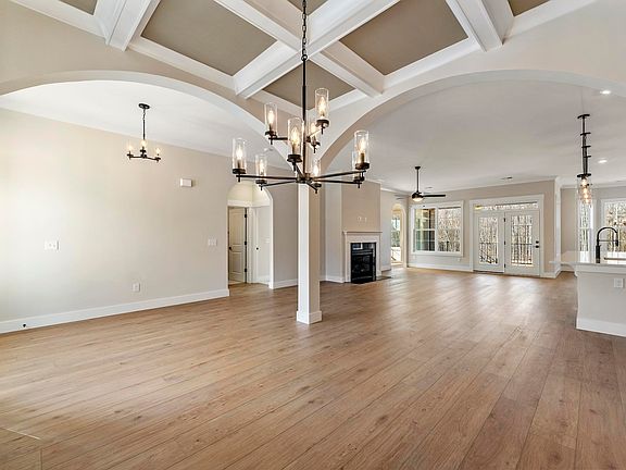 7th image of this home